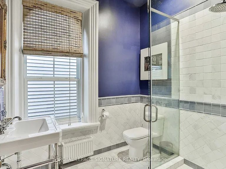 4 Wellesley Pl — Photo 30