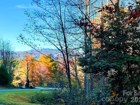 LOT 136/137 Johns Ridge Pkwy, Lenoir, NC 28645