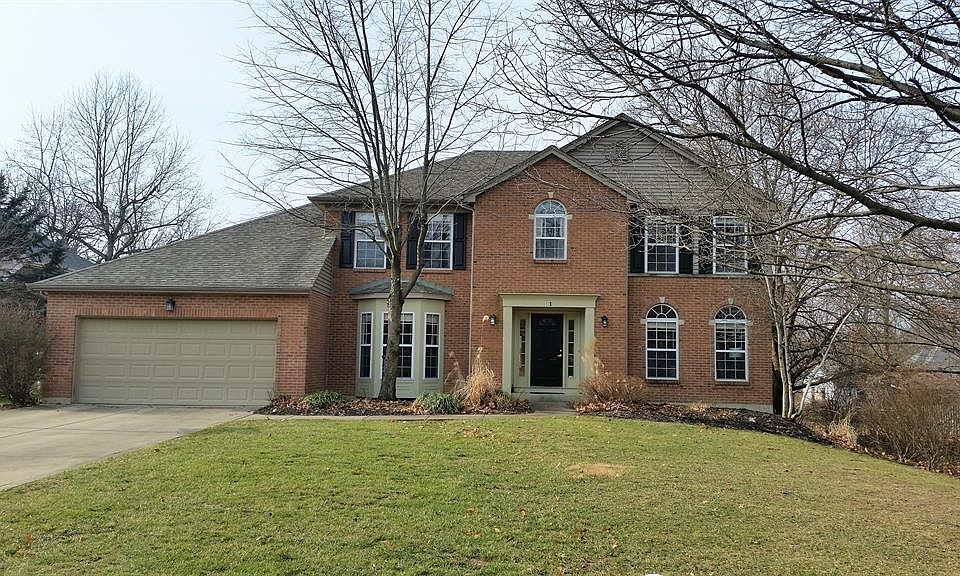 1st image of 1 Glen Meadow Ct