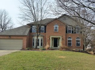 1 Glen Meadow Ct, Cincinnati, OH 45246