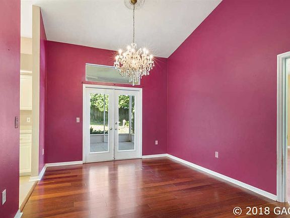5th image of 10618 NW 9th Ave