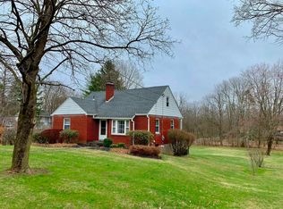 367 Vassar Rd, Poughkeepsie, NY 12603