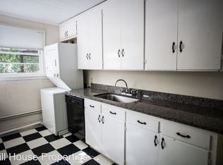 1111 Valley Park Dr, Chapel Hill, NC 27514