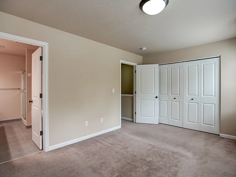432 NE 136th Ave — Photo 29