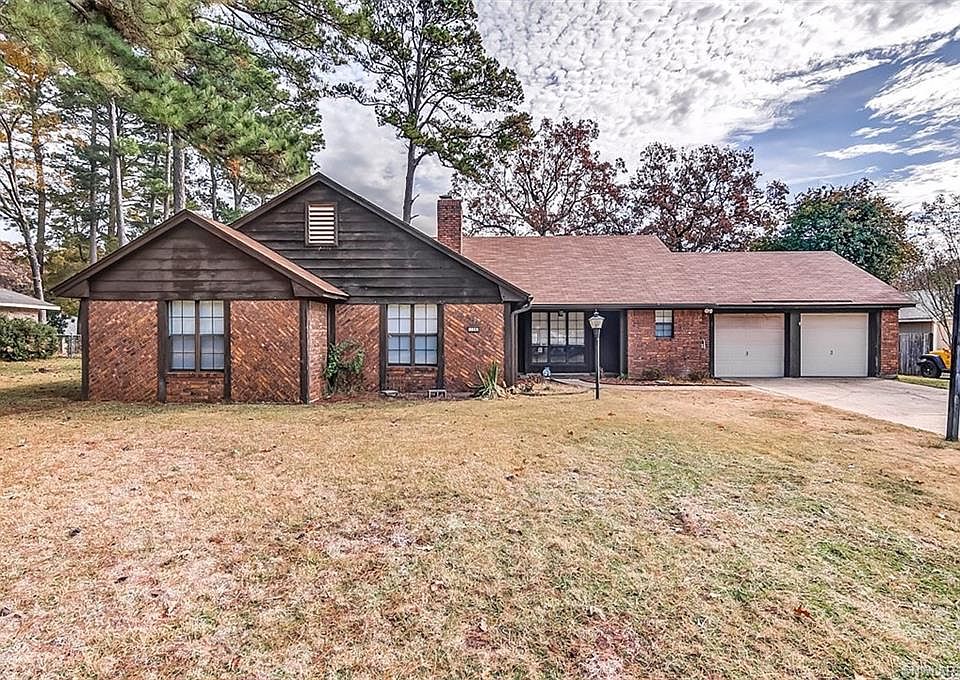 1st image of 106 Harvest Ln