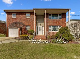 700 Columbus Cir, Perth Amboy, NJ 08861