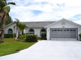 6 Flarestone Ct, Palm Coast, FL 32137