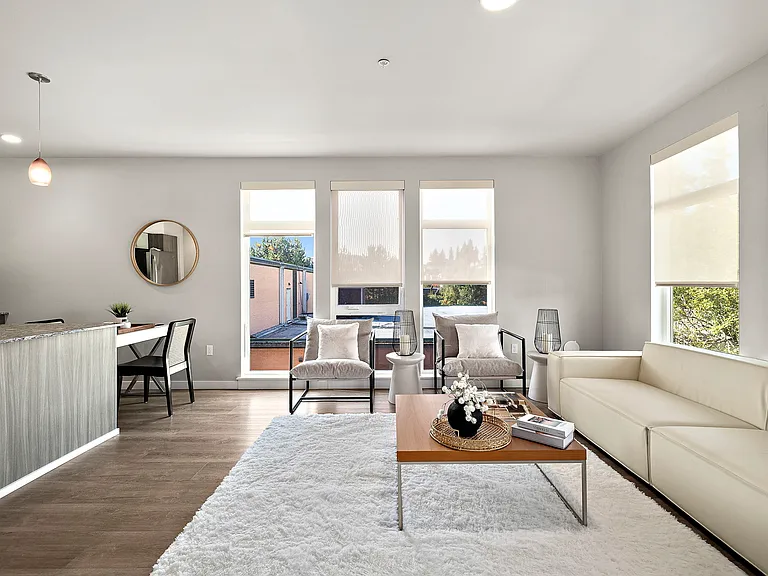 1085 103rd Ave NE #227 — Photo 7
