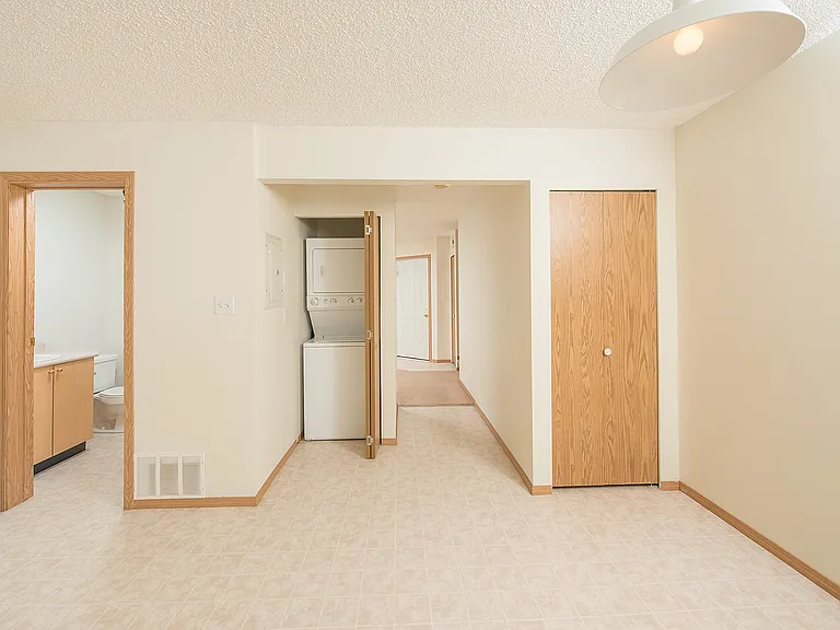 610 King St — Photo 61