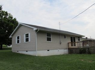 3991 Baptist Valley Rd, Cedar Bluff, VA 24609
