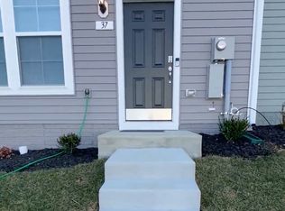 37 Abigail St, Charles Town, WV 25414
