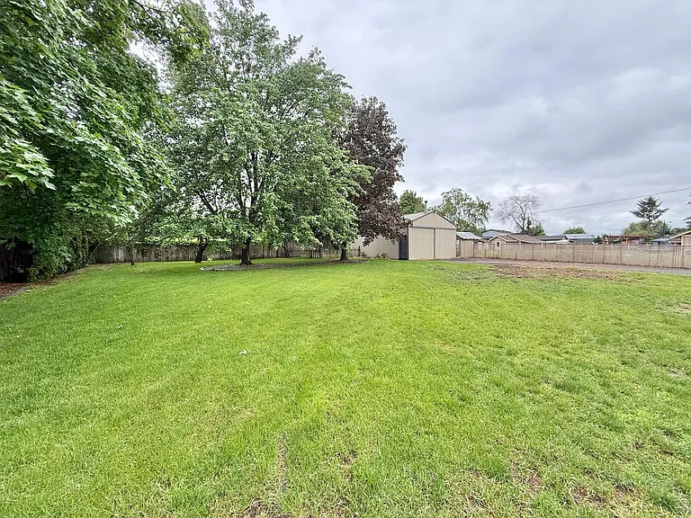 1510 S Progress Rd — Photo 22