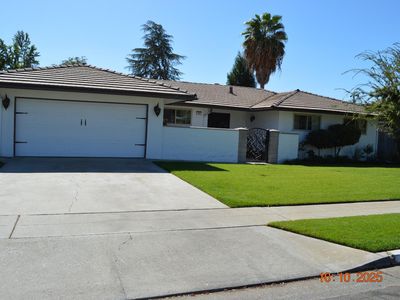 365 W Escalon Ave, Fresno, CA, 93704
