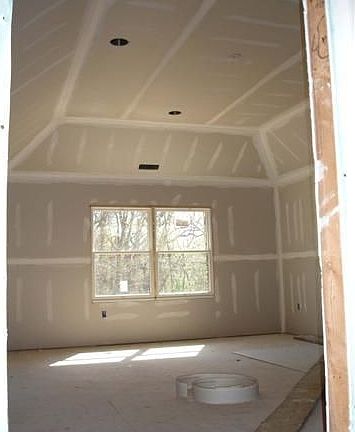 master BRw/tray ceilng