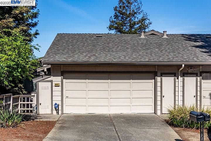 1st image of 24007 Janssen Ct