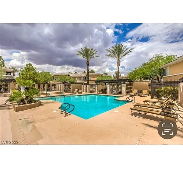 712 Peachy Canyon Cir #201 — Photo 8