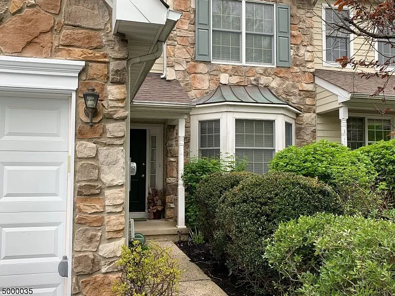 228 Patriot Hill Dr photo 1