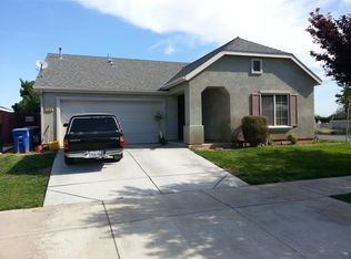 395 Paige Ln, Merced, CA 95341