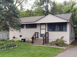 113 Keith Rd, Circle Pines, MN 55014