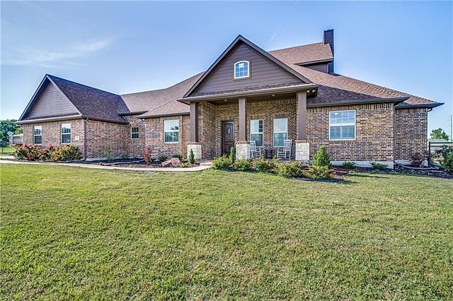 1st image of 8676 Highpoint Dr