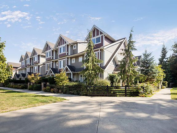 3rd image of 9780 General Currie Rd #11
