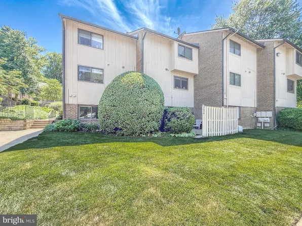 2674 Glengyle Dr #53, Vienna, VA 22181