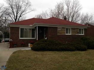 22190 Sussex St, Oak Park, MI