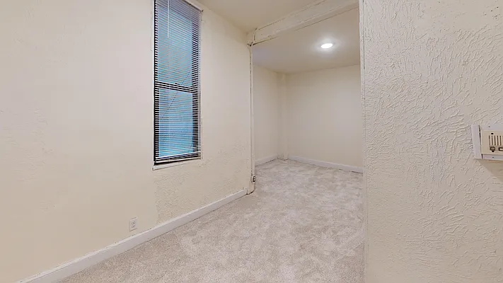 Rented by Bond New York | media 20