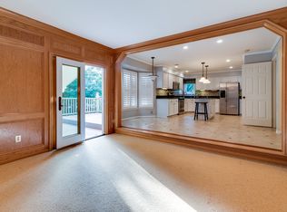 6736 Morning Ride Cir, Alexandria, VA 22315