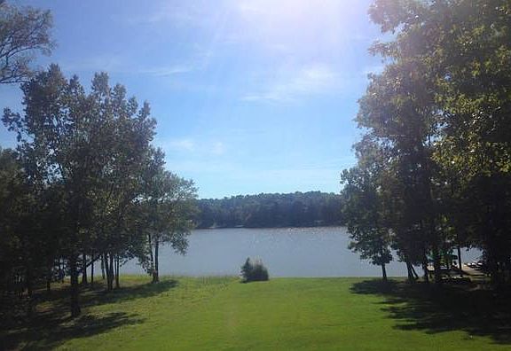 Lawn on Lake 