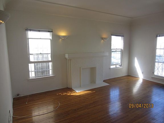 2nd image of 640 S Detroit St APT 101