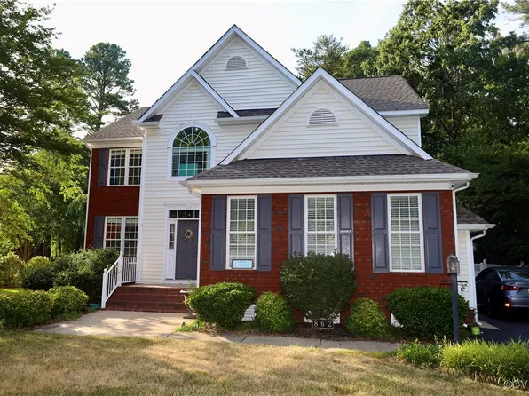 862 Club Ridge Ct, Chester, VA 23836