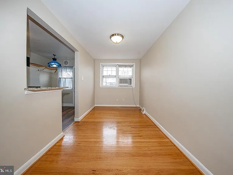 130 Ivy Ct — Photo 22