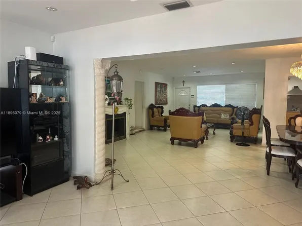 12941 Auralia Rd, North Miami, FL 33181