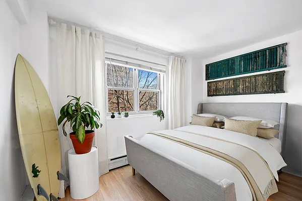 Sold by Compass | media 1