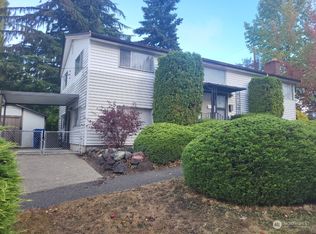 8527 16th Ave SW, Seattle, WA 98106