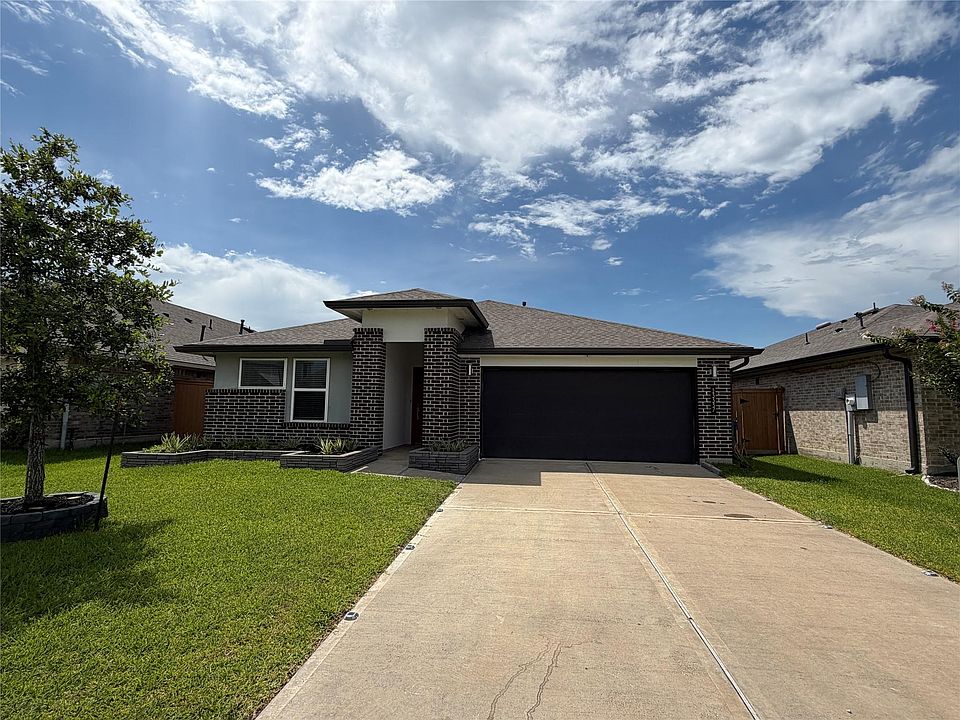 1st image of 13337 Silver Egret Ln