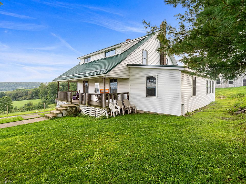 1st image of 446 Woods Rd