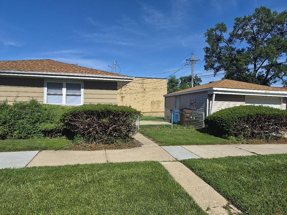 1st image of 2821 W 147th St