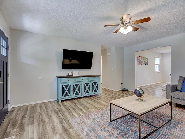 1116 Roosevelt Ave — Photo 15