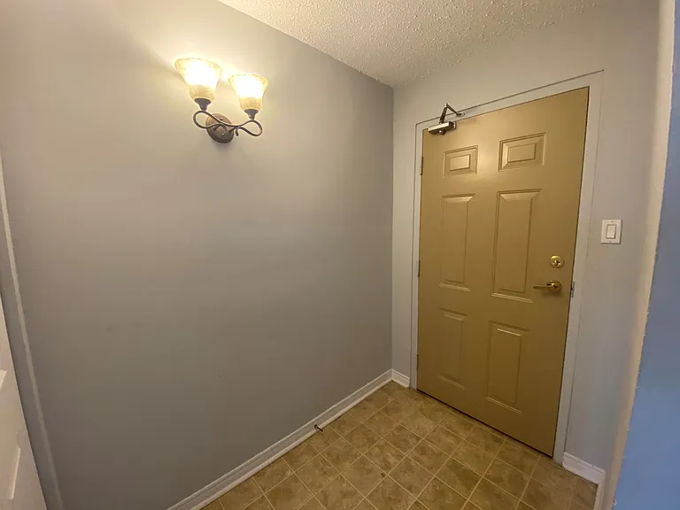 323 Colborne St #1204 — Photo 17