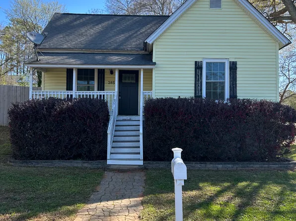 285 E Blue Ridge St, Pendleton, SC 29670