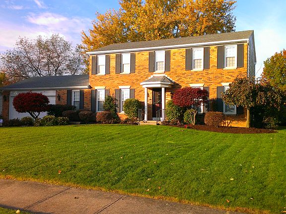 5th image of 3031 Arrowwood Dr