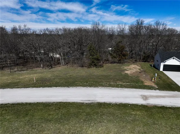 Hillcrest Dr, Ellston, IA 50074