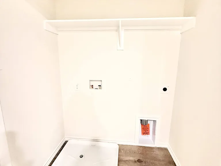 320 Cedar Ct — Photo 12