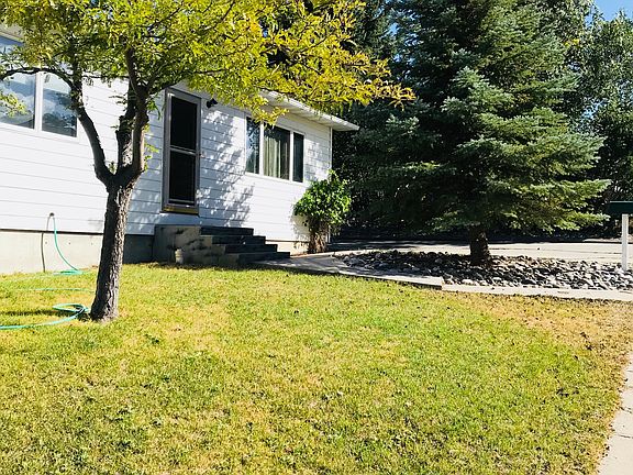 2nd image of 798 Vance Dr