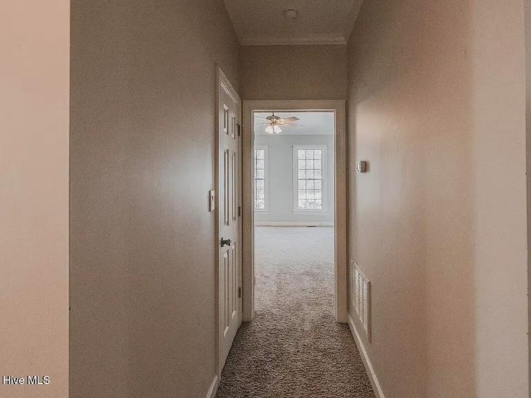 801 Sawmill Landing Rd — Photo 21