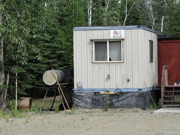 3rd image of 5588 Remington Rd