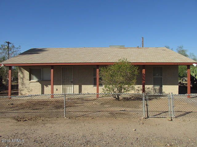 1st image of 2742 E Tamarisk Ave