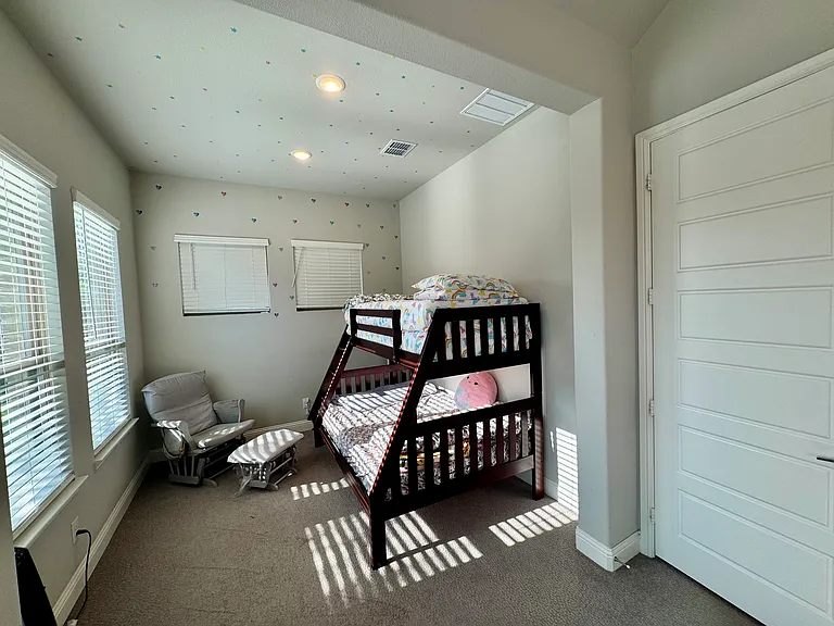 6443 Culverdale Ln — Photo 20